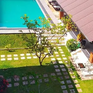 green-wood-villa-negombo.kandyhotelsnow.com/