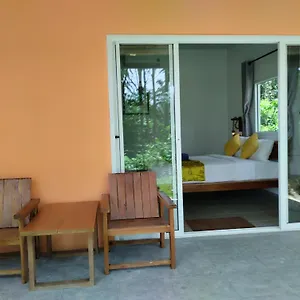 zabit-bungalow.koh-lantahotels.net/
